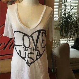 Chaser love in the USA tshirt size Xs